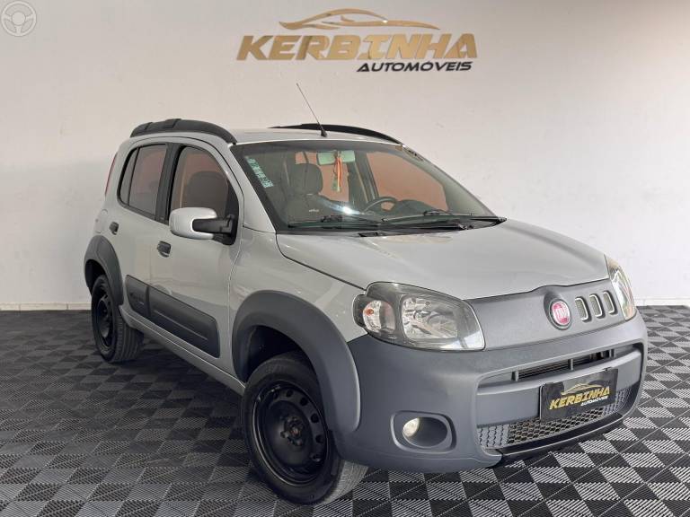 FIAT - UNO 1.3 WAY 8V FLEX 4P MANUAL - 2014/2014 - PRATA - R$ 39.900,00
