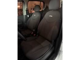 FIAT - UNO 1.3 WAY 8V FLEX 4P MANUAL - 2014/2014 - PRATA - R$ 36.900,00