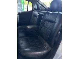 CHEVROLET - ASTRA 2.0 SFI GSI 16V 4P MANUAL - 2003/2004 - PRATA - R$ 36.900,00