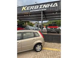 FORD - FIESTA 1.6 MPI HATCH 8V FLEX 4P MANUAL - 2013/2013 - PRATA - R$ 36.900,00