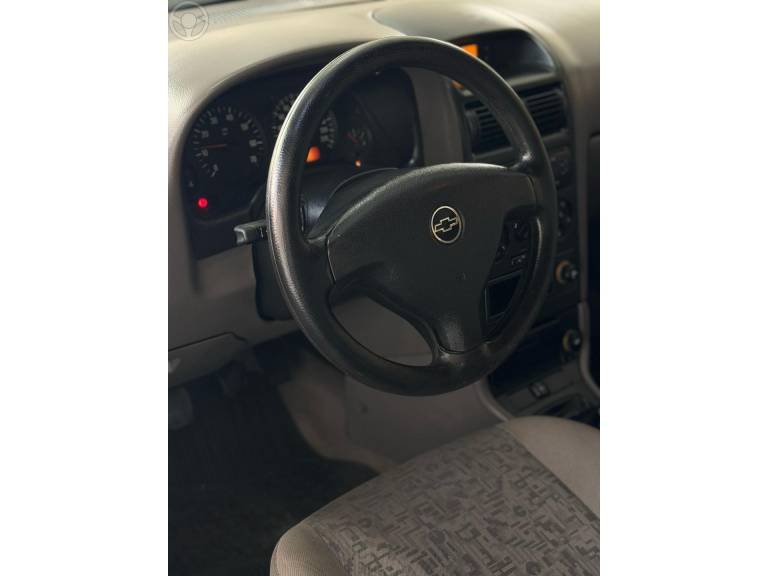 CHEVROLET - ASTRA 2.0 MPFI SEDAN 8V 4P MANUAL - 2002/2003 - CINZA - R$ 26.900,00
