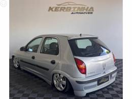 CHEVROLET - CELTA 1.4 MPFI SUPER 8V 4P MANUAL - 2005/2005 - PRATA - R$ 24.900,00