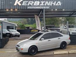 FORD - FOCUS 2.0 GHIA 16V FLEX 4P MANUAL - 2002/2002 - PRATA - R$ 24.900,00