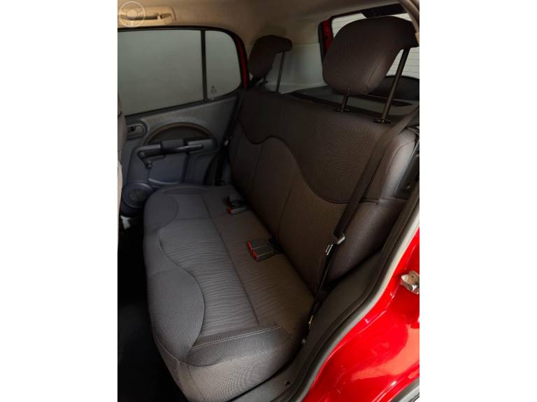 FIAT - UNO 1.0 WAY 8V FLEX 4P MANUAL - 2011/2011 - VERMELHA - R$ 34.900,00
