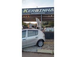 RENAULT - SANDERO 1.0 AUTHENTIQUE 16V FLEX 4P MANUAL - 2013/2014 - PRATA - R$ 29.900,00