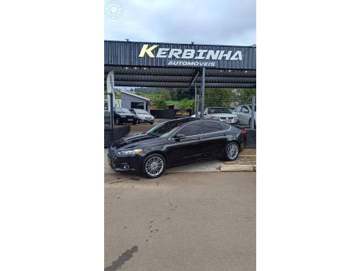 FORD - FUSION 2.0 TITANIUM AWD 16V 4P AUTOMÁTICO - 2012/2013 - PRETA - R$ 79.900,00