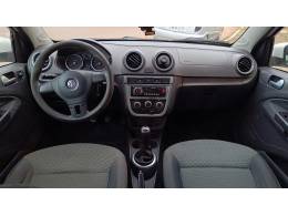 VOLKSWAGEN - GOLF 1.6 8V 4P MANUAL - 2012/2013 - BRANCA - R$ 36.900,00