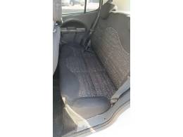 FIAT - UNO 1.0 EVO WAY 8V FLEX 4P MANUAL - 2012/2013 - BRANCA - R$ 36.900,00