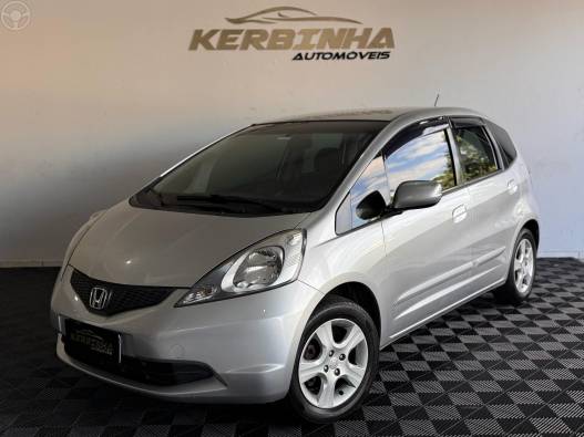 HONDA - FIT 1.4 LX 16V FLEX 4P MANUAL - 2009/2010 - PRATA - R$ 46.900,00