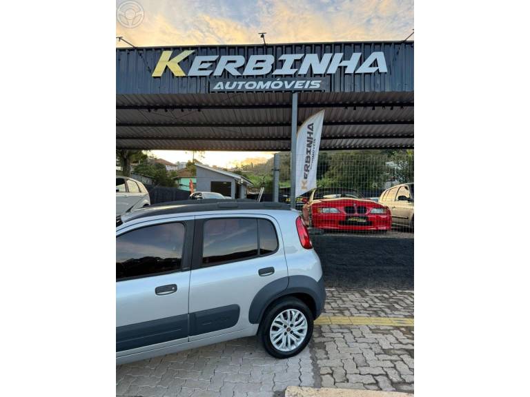 FIAT - UNO 1.4 ATTRACTIVE 8V FLEX 2P MANUAL - 2014/2014 - PRATA - R$ 36.900,00