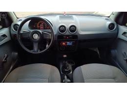 VOLKSWAGEN - GOL 1.0 MI 16V 4P MANUAL G.III - 2005/2006 - VERMELHA - R$ 26.900,00