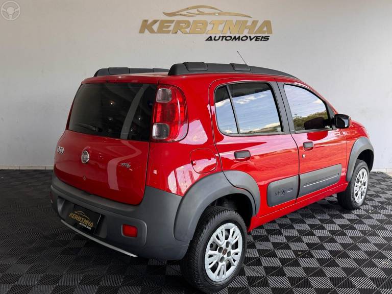 FIAT - UNO 1.0 WAY 8V FLEX 4P MANUAL - 2011/2011 - VERMELHA - R$ 34.900,00