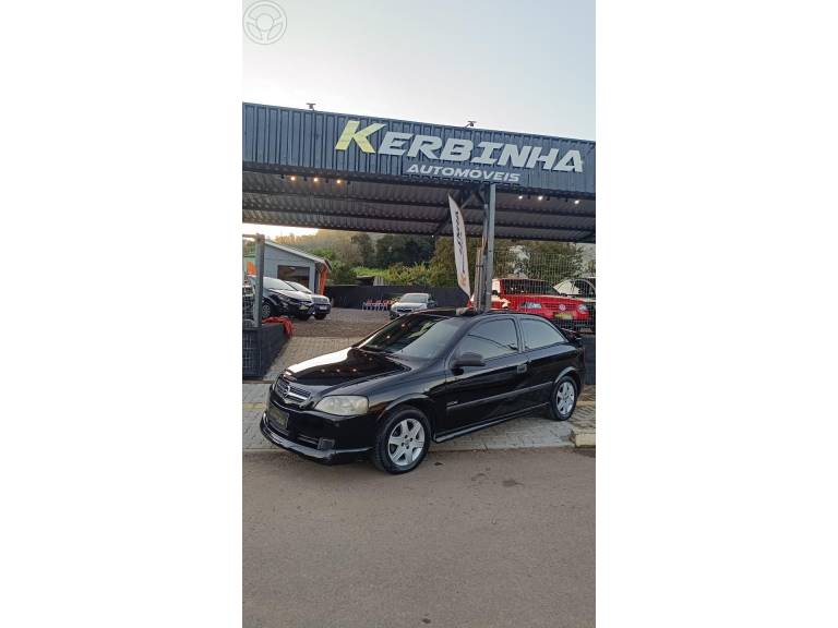 CHEVROLET - ASTRA 2.0 MPFI ADVANTAGE 8V FLEX 2P MANUAL - 2005/2006 - PRETA - R$ 28.900,00