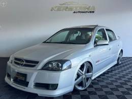 CHEVROLET - ASTRA 2.0 SFI GSI 16V 4P MANUAL - 2003/2004 - PRATA - R$ 36.900,00