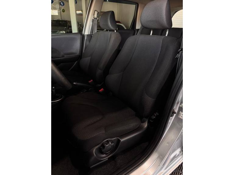 HONDA - FIT 1.4 LX 16V FLEX 4P MANUAL - 2009/2010 - PRATA - R$ 46.900,00