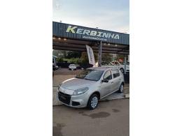 RENAULT - SANDERO 1.0 AUTHENTIQUE 16V FLEX 4P MANUAL - 2013/2014 - PRATA - R$ 29.900,00